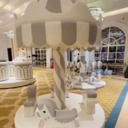 CARAOSEL WHITE 3 Carousel White